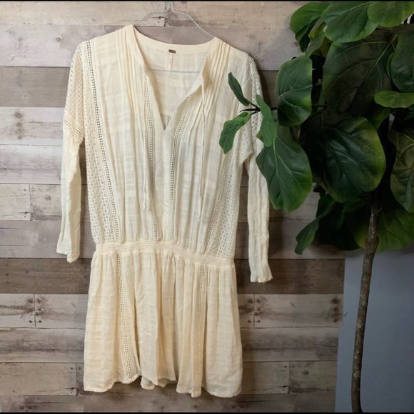 Free People Dresses & Skirts - SOLD SOLD SOLD‼️Free People Eyelet Dress‼️